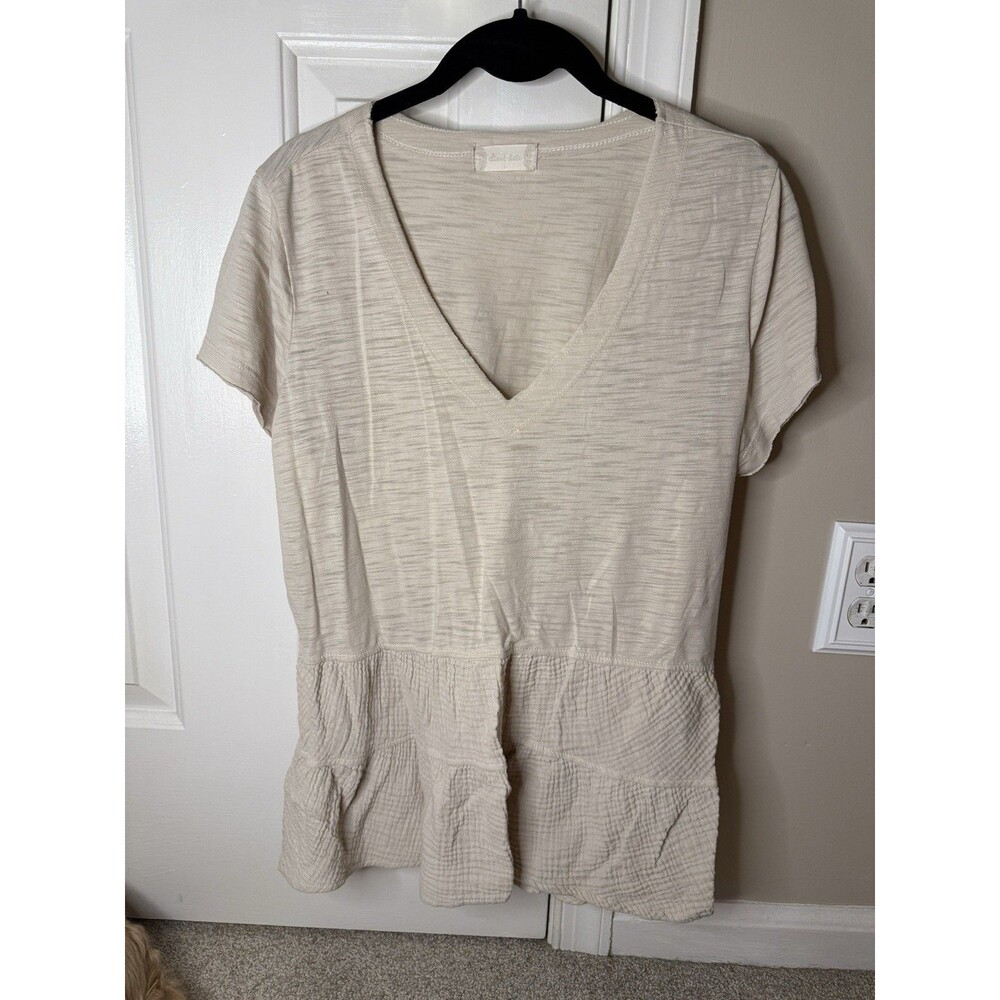 Altar’d State Cream Short Sleeve V-Neck Ruffle Hem Peplum Top Women’s Large